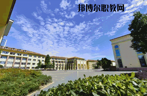 安龍縣職業(yè)技術(shù)學校怎么樣、好不好