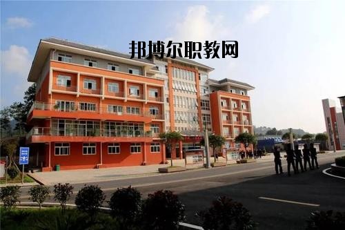 黔東南州國防科技學校怎么樣，好不好