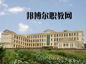 文山七都職業(yè)學(xué)校2020年報(bào)名條件、招生要求、招生對(duì)象