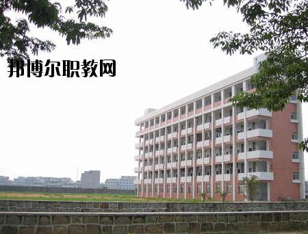 揭陽技工學(xué)校2020年報(bào)名條件、招生要求、招生對(duì)象