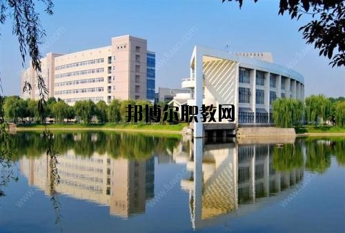 黃岡聯(lián)升職業(yè)技術(shù)學(xué)校2020年報名條件、招生要求、招生對象