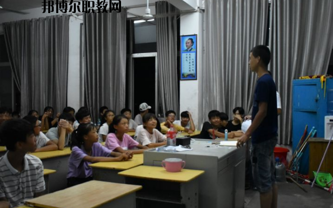高安職業(yè)教育中心怎么樣、好不好