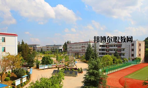 丘北縣民族職業(yè)高級中學(xué)2020年學(xué)費(fèi)、收費(fèi)多少