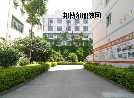 贛州光華職業(yè)技術(shù)學(xué)校2020年報(bào)名條件、招生要求、招生對(duì)象