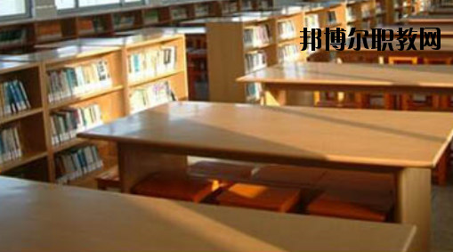 柳州工業(yè)職業(yè)技術(shù)學(xué)校2020年報(bào)名條件、招生要求、招生對(duì)象 