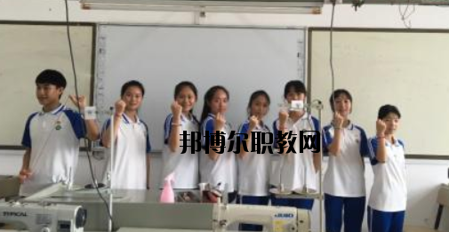 柳州工業(yè)職業(yè)技術(shù)學(xué)校2020年招生辦聯(lián)系電話(huà)