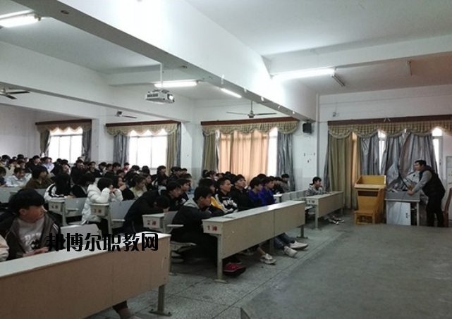 寧都縣科技職業(yè)學(xué)校2020年報(bào)名條件、招生要求、招生對(duì)象 
