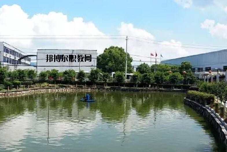 寧?？h雙林職業(yè)學(xué)校2020年報名條件、招生要求、招生對象
