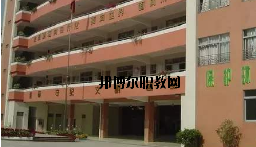 廣州荔灣區(qū)外語職業(yè)高級(jí)中學(xué)2020年報(bào)名條件、招生要求、招生對(duì)象
