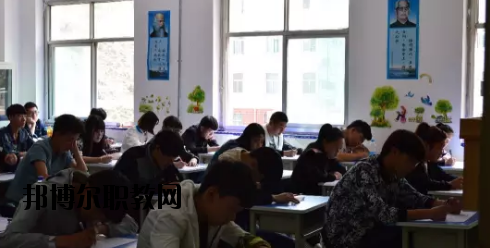 甘肅農(nóng)墾中等專業(yè)學(xué)校2020年學(xué)費、收費多少