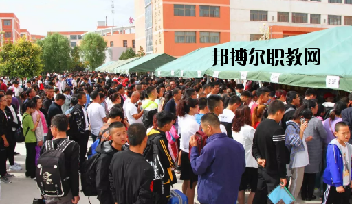 武威涼州區(qū)職業(yè)中等專業(yè)學(xué)校2020年報(bào)名條件、招生要求、招生對(duì)象