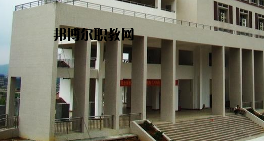 石家莊萬搏中等專業(yè)學校2020年報名條件、招生要求、招生對象 