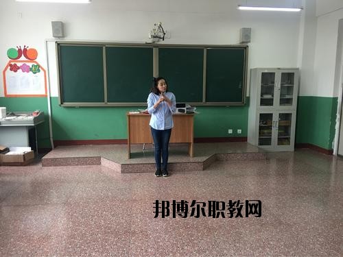 四川東坡中等職業(yè)技術學校2020年報名條件、招生要求、招生對象
