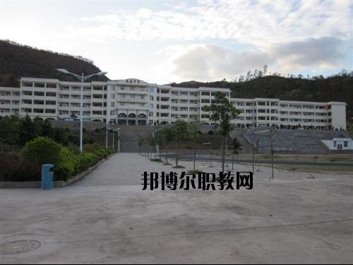 保山隆陽(yáng)區(qū)職業(yè)技術(shù)學(xué)校怎么樣、好不好