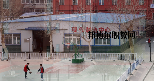 保定技師學(xué)院怎么樣、好不好