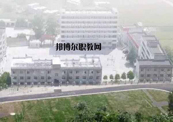 ?？德毥讨行膶W(xué)校2020年招生簡章