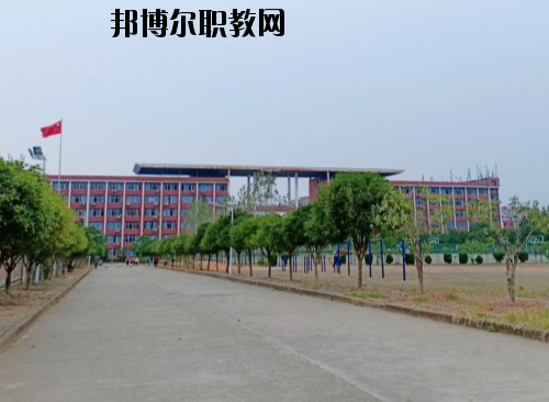 江西長(zhǎng)江理工專(zhuān)修學(xué)院怎么樣、好不好