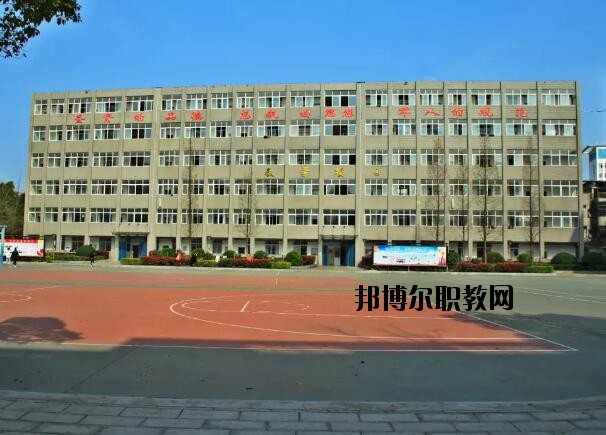 孝感工業(yè)學(xué)校怎么樣、好不好