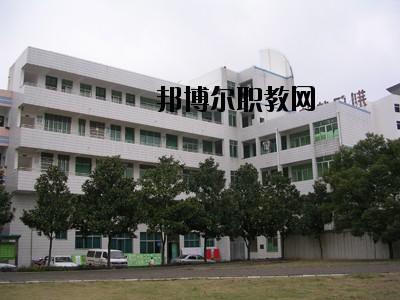 荊門財(cái)經(jīng)學(xué)校2020年報(bào)名條件、招生要求、招生對(duì)象