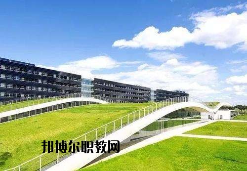 長(zhǎng)陽(yáng)職教中心怎么樣、好不好