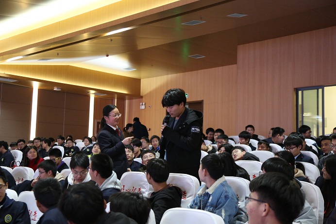 江蘇靖江中等專業(yè)學(xué)校2020年報(bào)名條件、招生要求、招生對(duì)象