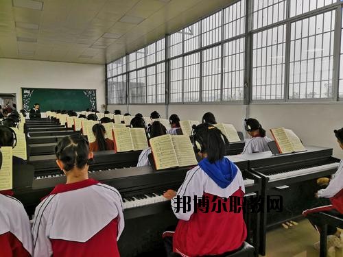 內(nèi)江泰來(lái)職業(yè)學(xué)校2020年有哪些專(zhuān)業(yè)