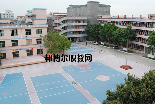廣東黃埔技工學(xué)校2020年報(bào)名條件、招生要求、招生對(duì)象