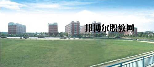 鄭州信息工程學(xué)校2021年報名條件、招生要求、招生對象