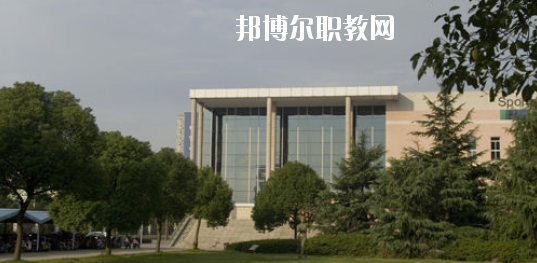 崇左八桂城市中等職業(yè)技術(shù)學校2020年報名條件、招生要求、招生對象