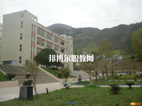 西昌交通技工學校2020年報名條件、招生要求、招生對象