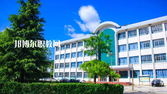 崇信縣職業(yè)教育中心怎么樣、好不好