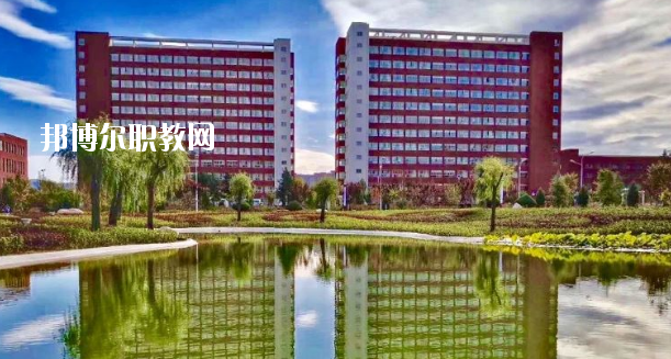 平?jīng)鲶w育運(yùn)動(dòng)學(xué)校2020年報(bào)名條件、招生要求、招生對(duì)象
