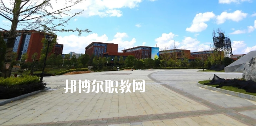 貴州輕工職業(yè)技術(shù)學(xué)院中專部怎么樣、好不好