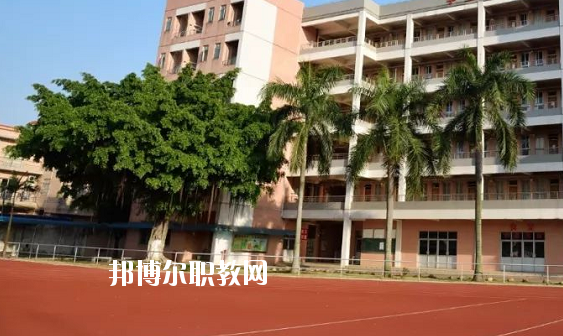 佛山順德區(qū)容桂職業(yè)技術(shù)學(xué)校2020年報(bào)名條件、招生要求、招生對(duì)象