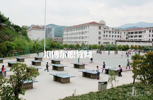 四川劍閣職業(yè)高級中學(xué)校2020年報名條件、招生要求、招生對象