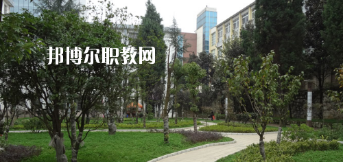貴陽白云區(qū)職業(yè)技術(shù)學(xué)校怎么樣，好不好