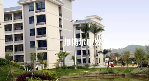 惠州商貿(mào)旅游高級職業(yè)技術(shù)學(xué)校2020年學(xué)費、收費多少