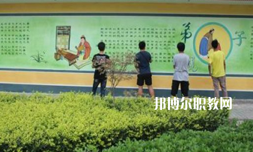 懷遠(yuǎn)縣中等職業(yè)技術(shù)學(xué)校2020年報(bào)名條件、招生要求、招生對(duì)象