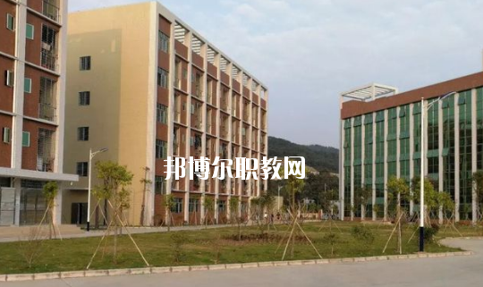 龍門縣職業(yè)技術(shù)學校2020年報名條件、招生要求、招生對象