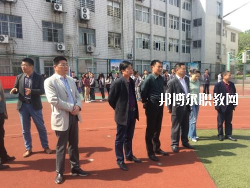 長垣縣職業(yè)中等專業(yè)學(xué)校2021年報名條件、招生要求、招生對象