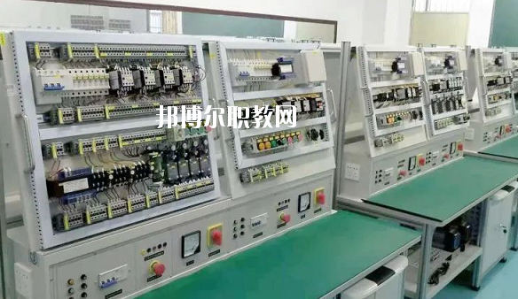 梅州五洲學(xué)校2020年報名條件、招生要求、招生對象
