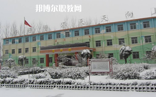 淮北市烈山區(qū)中等專業(yè)學(xué)校2020年報名條件、招生要求、招生對象