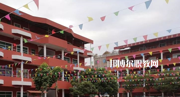 東莞鼎文職業(yè)技術(shù)學(xué)校2021年報(bào)名條件、招生要求、招生對象
