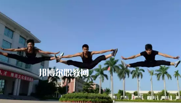汕頭文化藝術(shù)學(xué)校2021年學(xué)費(fèi)、收費(fèi)多少