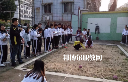 汕頭經(jīng)貿(mào)職業(yè)技術(shù)學(xué)校2021年報名條件、招生要求、招生對象