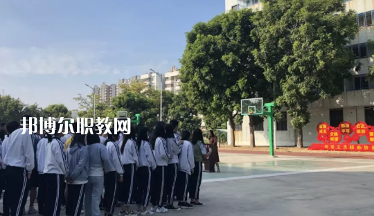 汕頭光明理工職業(yè)技術(shù)學(xué)校2021年報名條件、招生要求、招生對象