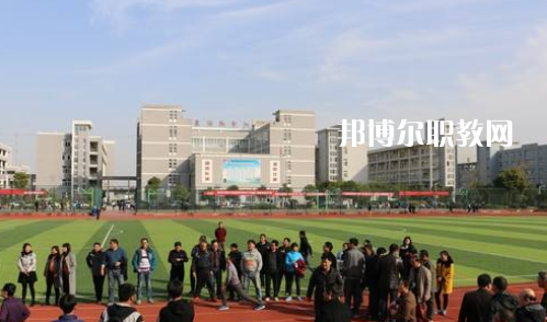 滁州市旅游商貿(mào)學(xué)校2021年有哪些專(zhuān)業(yè)