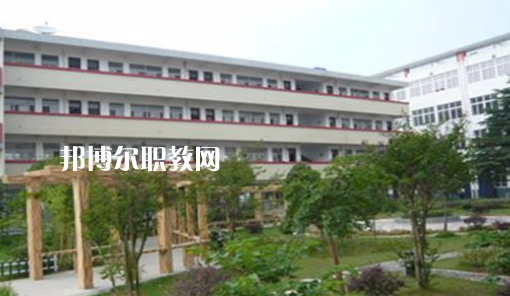 滁州市旅游商貿(mào)學校怎么樣、好不好