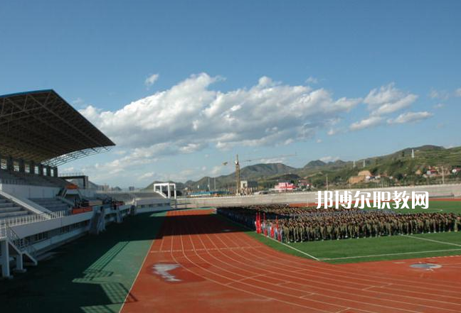 重慶船舶工業(yè)技工學(xué)校2021年招生辦聯(lián)系電話(huà)