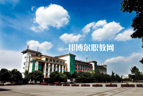 德陽弘正運動職業(yè)學(xué)校2021年招生錄取分?jǐn)?shù)線